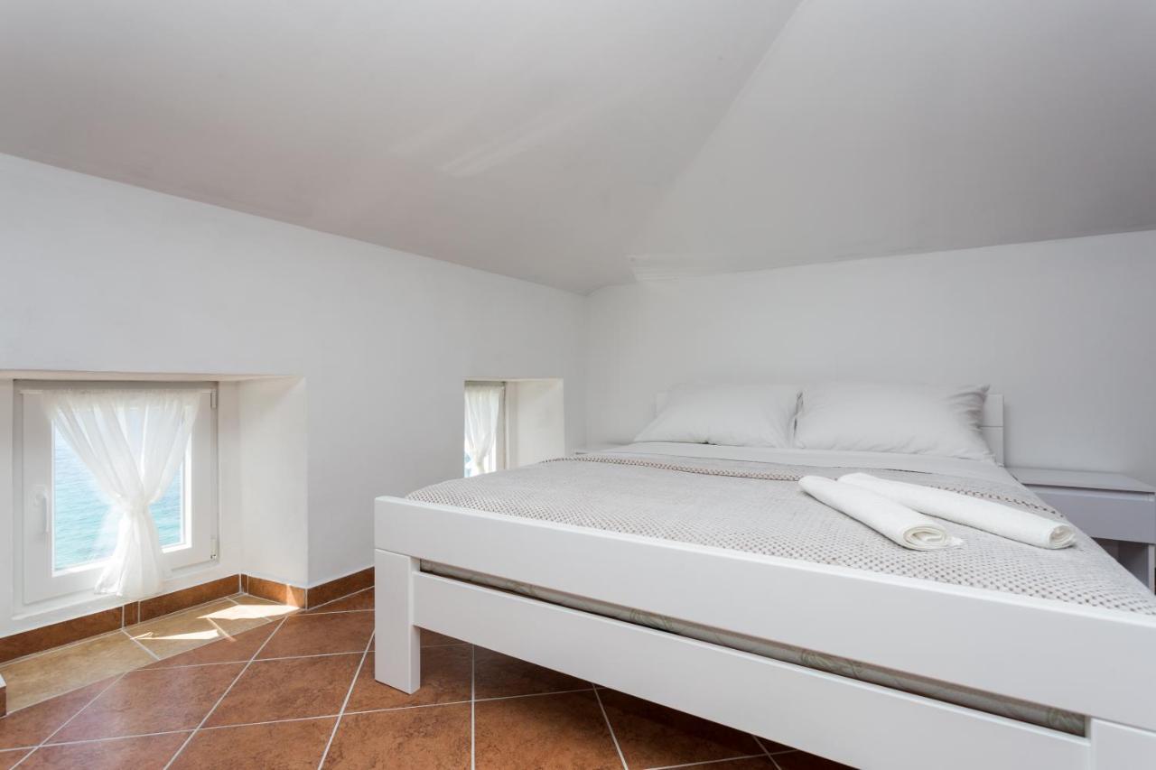 Apartmani Obala Baška Esterno foto