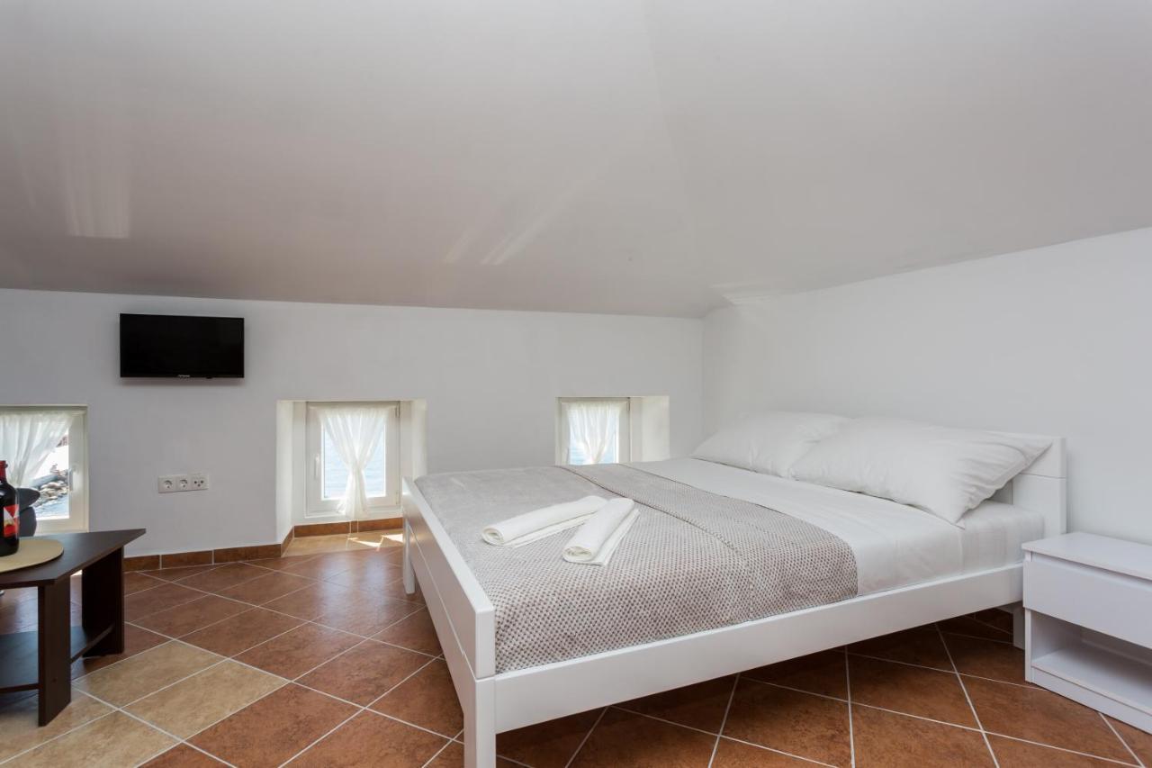 Apartmani Obala Baška Esterno foto