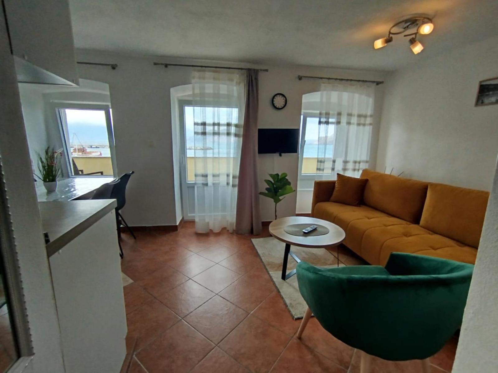 Apartmani Obala Baška Esterno foto